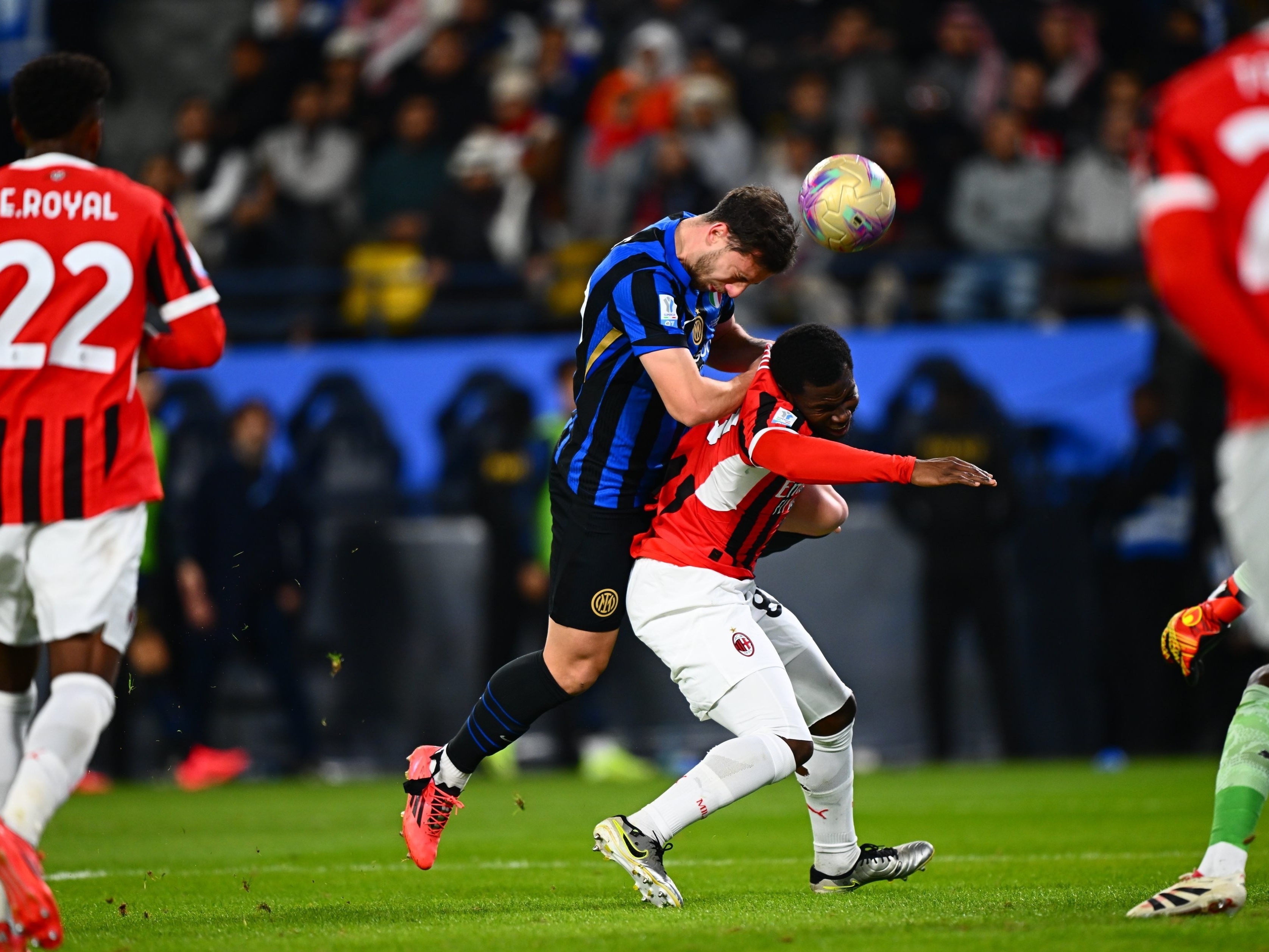 关于小组赛过后，国际米兰已无出线希望的信息