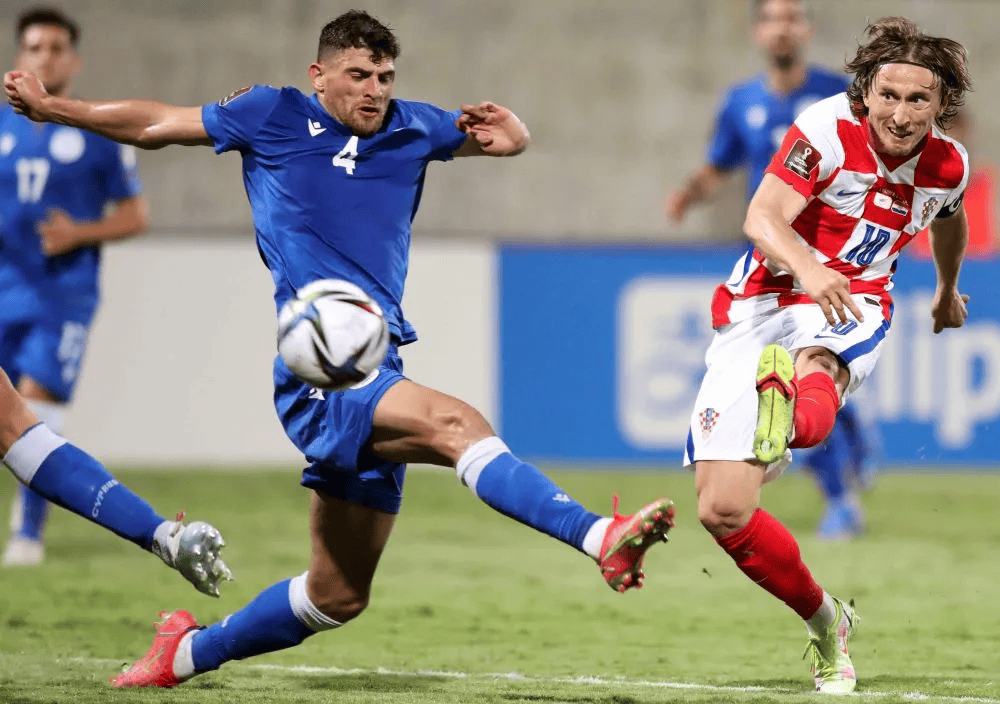 欧预赛比赛：爱尔兰击败塞浦路斯