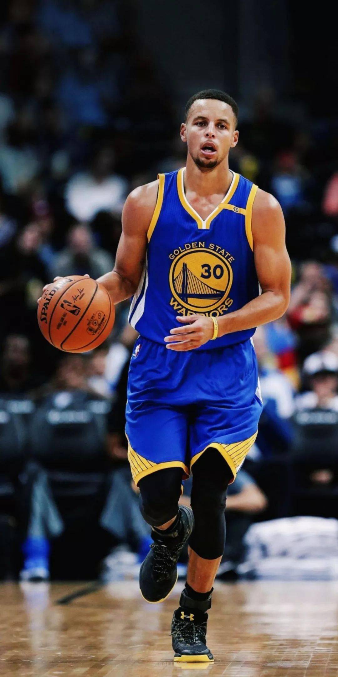 爱游戏官网-勇士队即将客场挑战独行侠，库里状态神勇的简单介绍