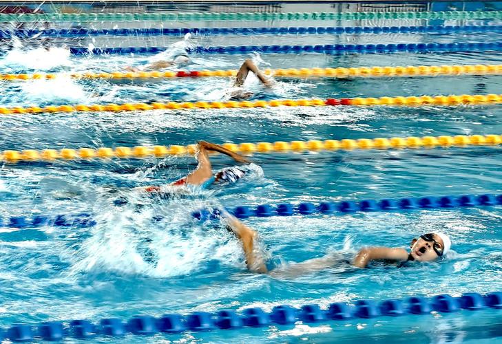 爱游戏网页版登录入口-关于游泳比赛细节披露：选手技术独步全场的信息