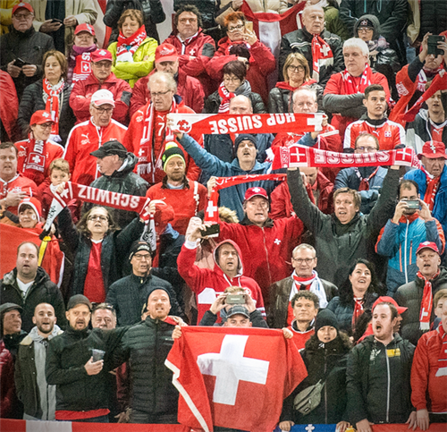 爱游戏中国官网-包含瑞士队击败爱尔兰，欧国联积分榜愈发激烈的词条