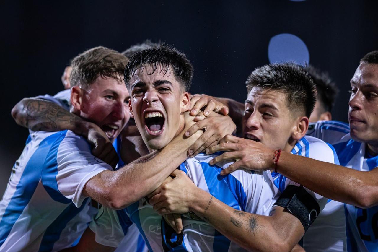 爱游戏app-欧洲球队备战国际对抗，备受瞩目迎接挑战