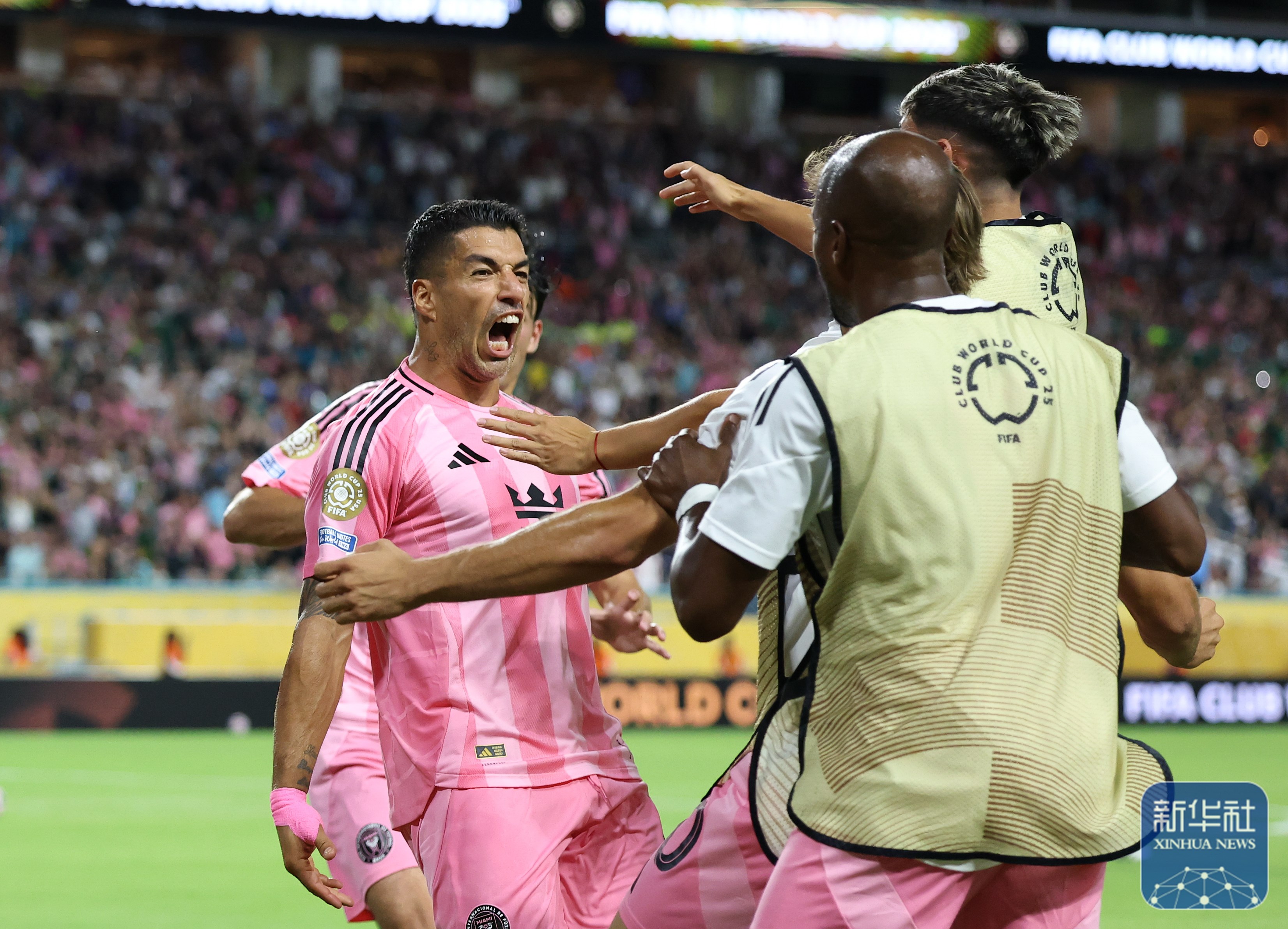 帕尔马球队客场战平对手，保持不败纪录的简单介绍