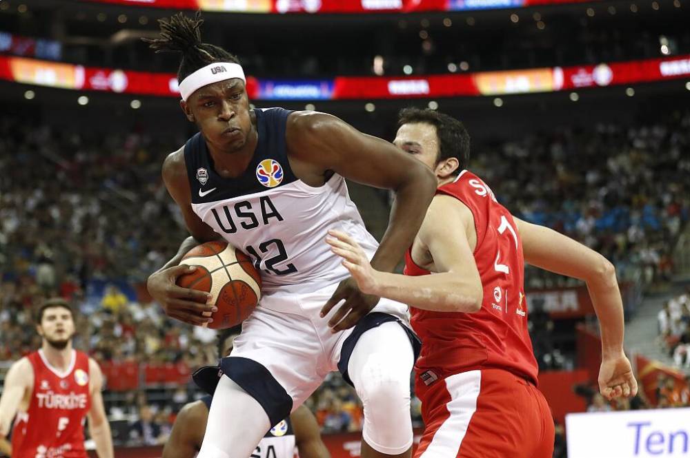 俄罗斯队客场险胜土耳其，晋级四强