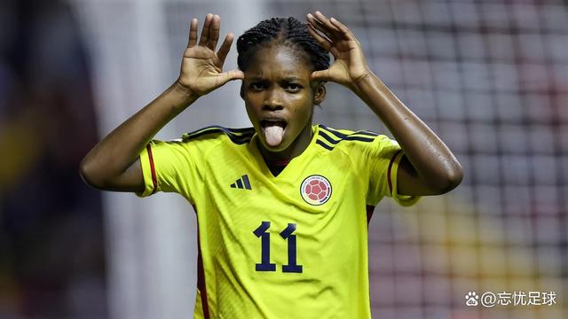 俄罗斯女足联赛中一支球队的崭露头角的简单介绍