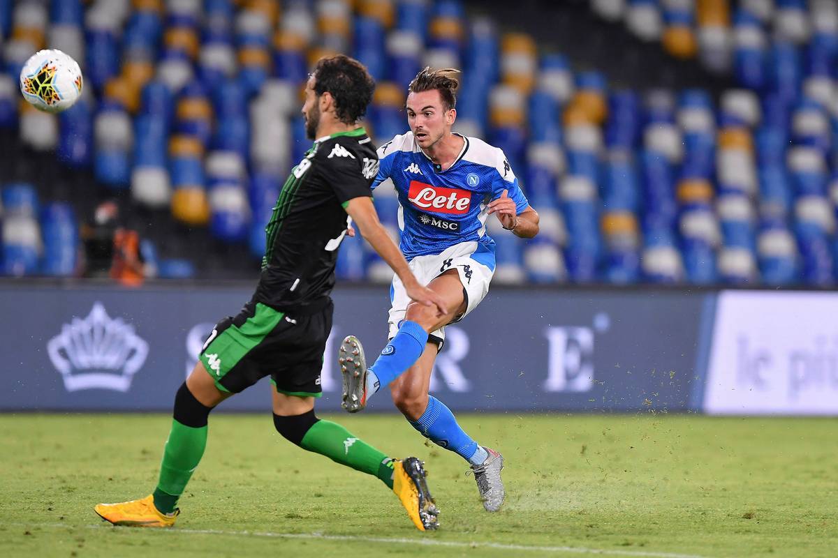 关于那不勒斯主场被博洛尼亚逆袭，欧冠位置岌岌可危的信息