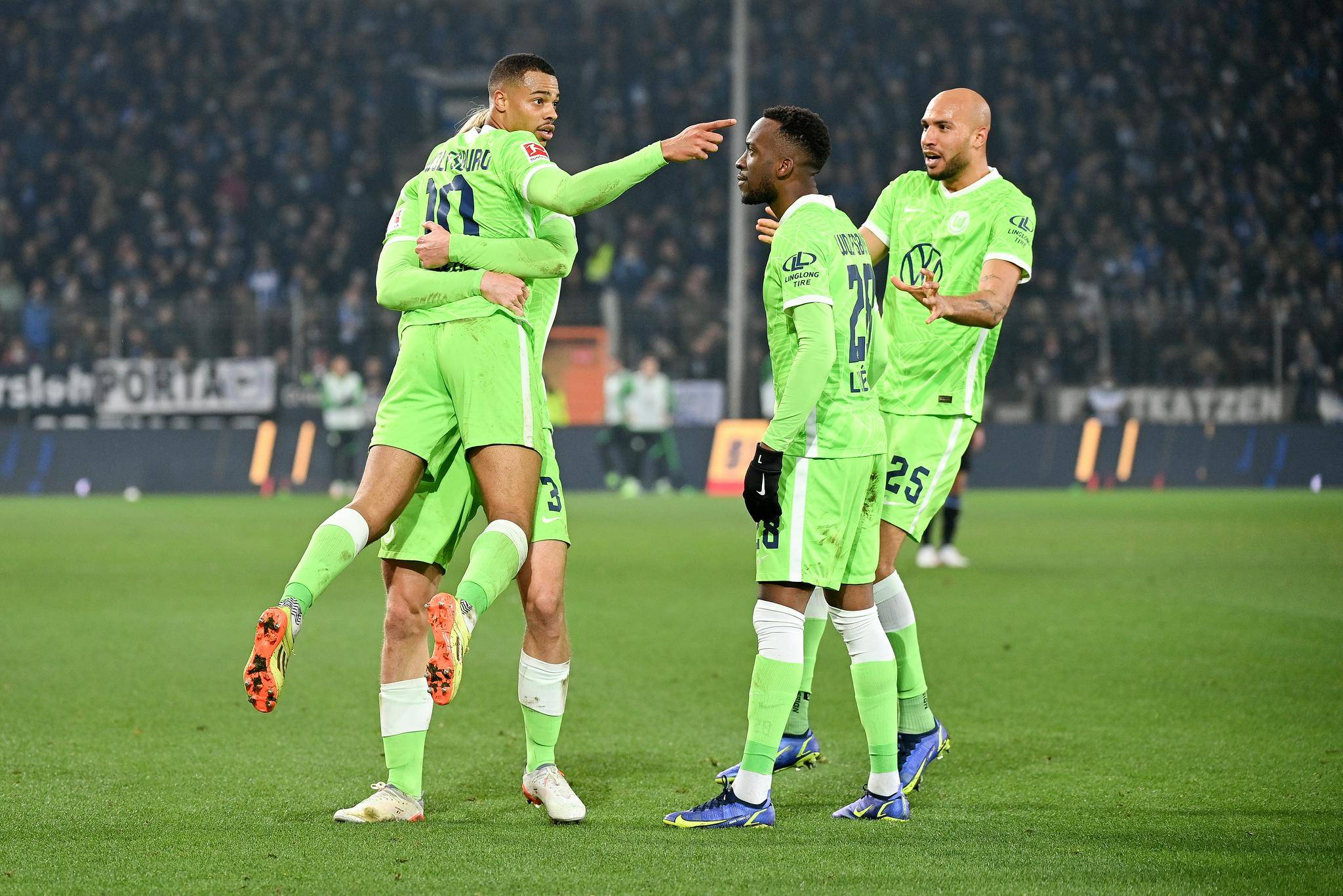 爱游戏官网-门兴格拉德巴赫主帅自信球队能够夺冠