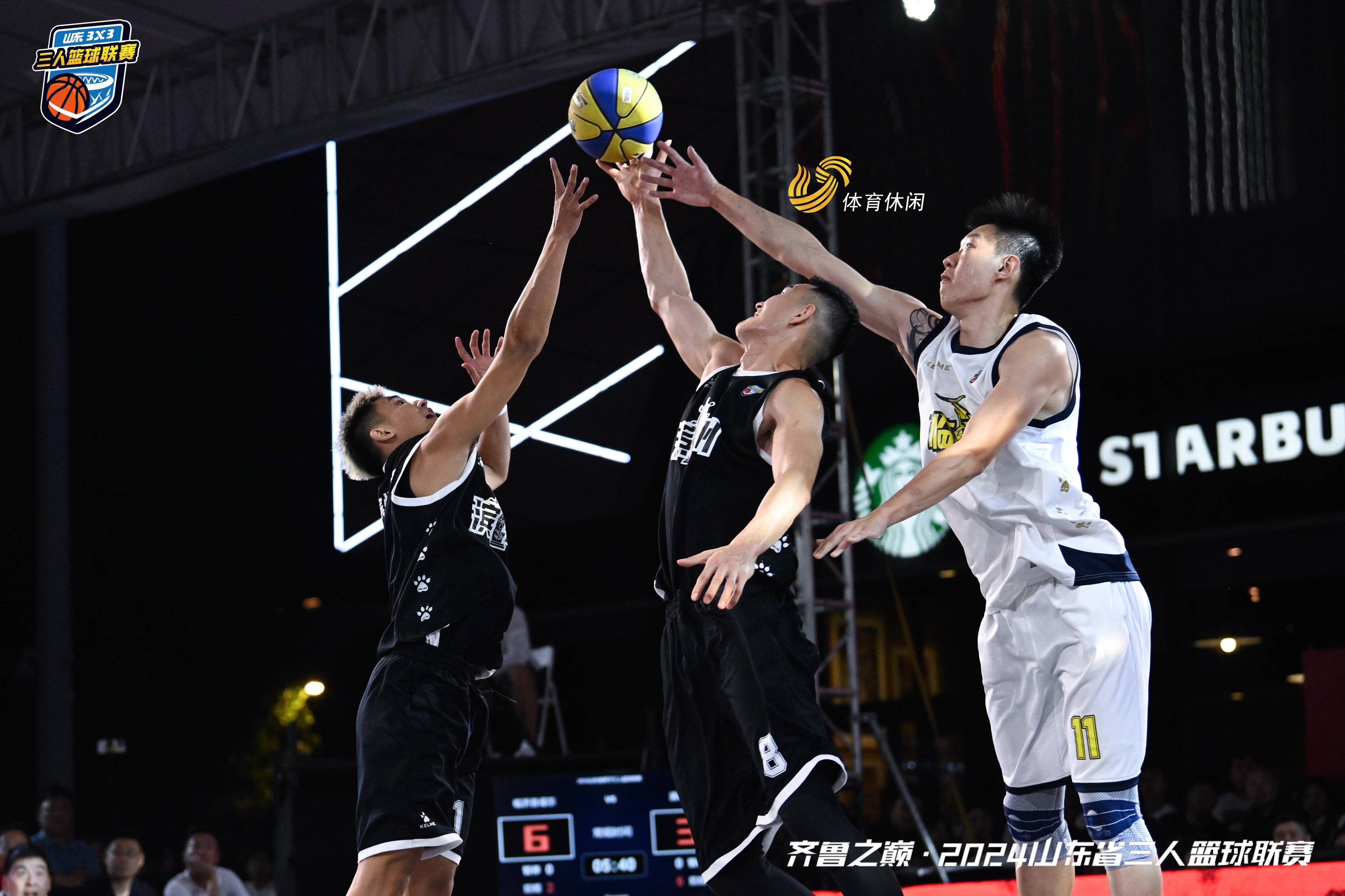 篮球职业赛场的激情比拼引领观众热切期待的简单介绍 篮球职业赛场的激情比拼引领观众热切期待的简单介绍