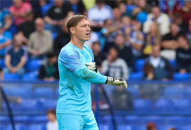 瓦拉多利德客场一球小胜，球队士气大振的简单介绍